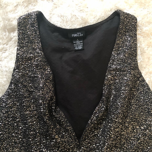 Classy party dress - Picture 2 of 3